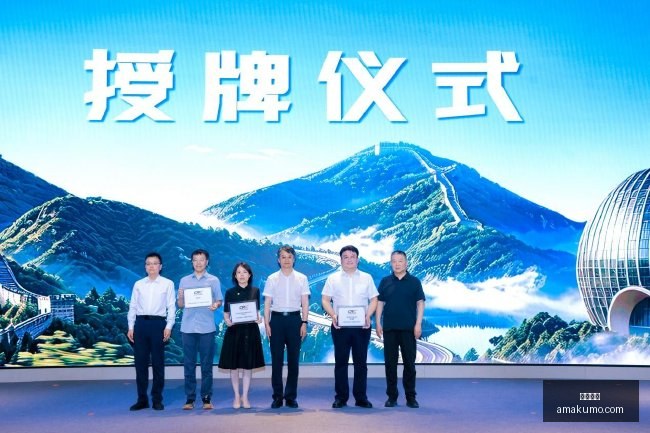 英雄联盟,回顾,荣耀时刻重,九游娱乐,九游平台,手机游戏,娱乐中心,九游app
